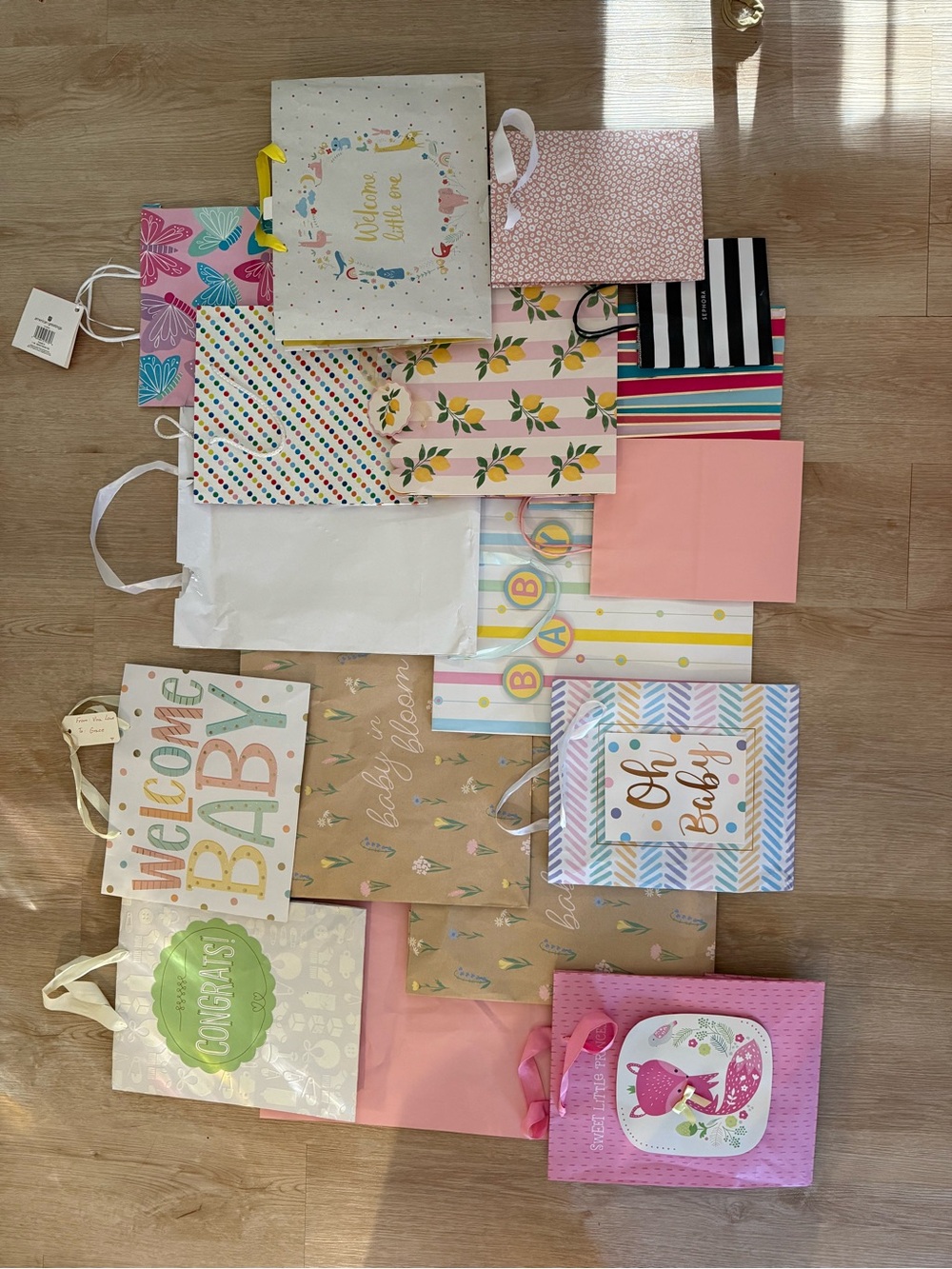 Bundle of Assorted Gift Bags